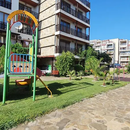 студио за влюбени Kes Apartment *