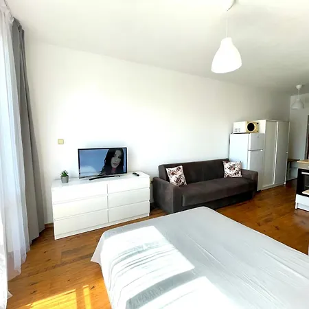 студио за влюбени Kes Apartment *