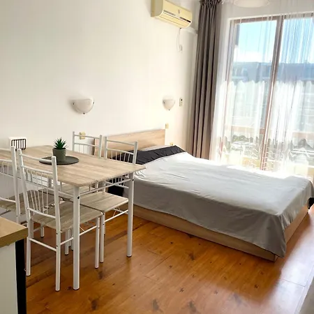 Apartment студио за влюбени Kes *