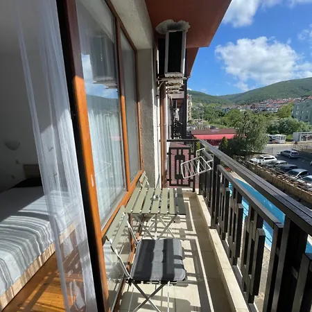 Apartment студио за влюбени Kes *